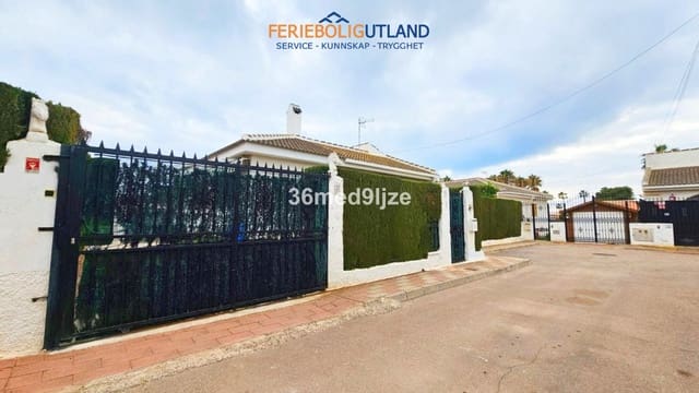 3 slaapkamer Villa te koop in Centro, Los Alcázares met zwembad garage - € 477.000 (Ref: 10033167)