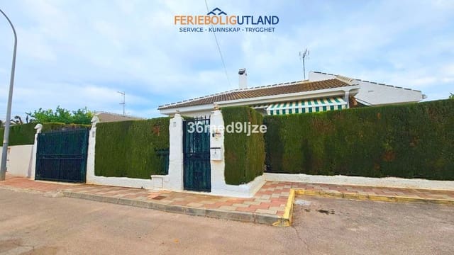 3 slaapkamer Villa te koop in Centro, Los Alcázares met zwembad garage - € 477.000 (Ref: 10033167)