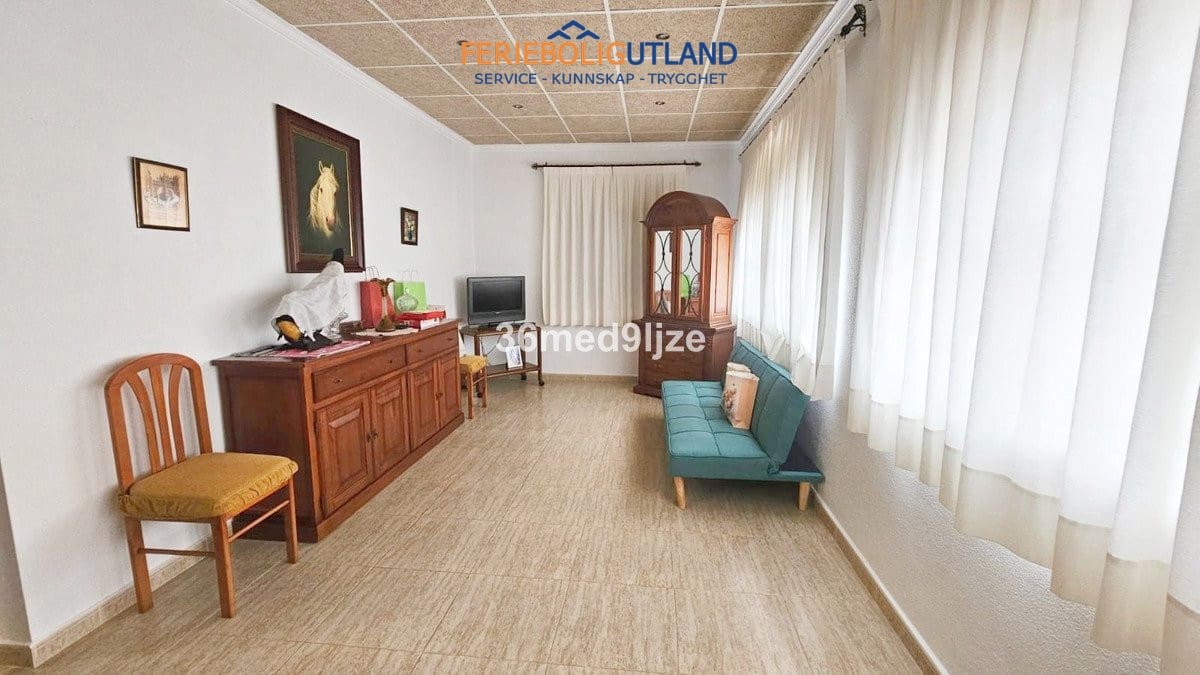 3 slaapkamer Villa te koop in Los Alcazares met zwembad garage - € 477.000 (Ref: 10033167)