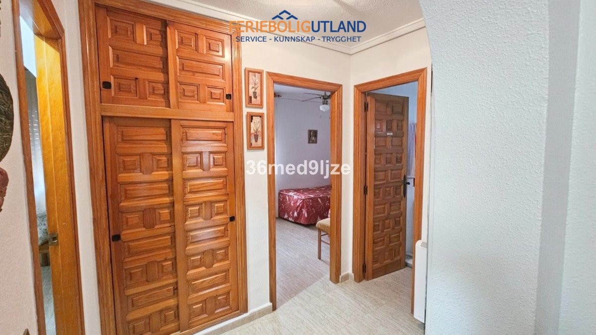 3 slaapkamer Villa te koop in Los Alcazares met zwembad garage - € 477.000 (Ref: 10033167)