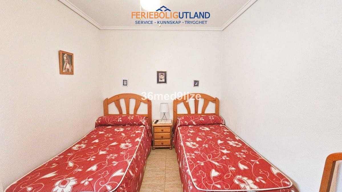 3 slaapkamer Villa te koop in Los Alcazares met zwembad garage - € 477.000 (Ref: 10033167)