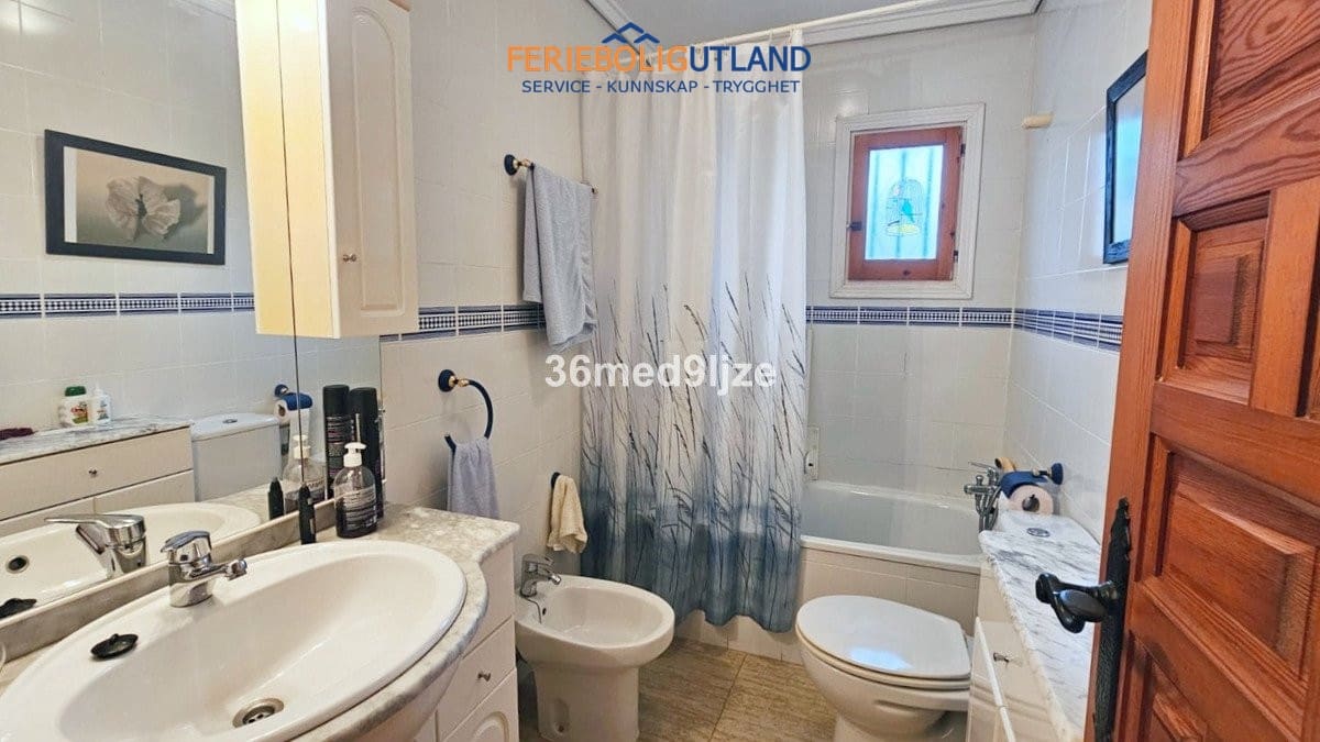 3 slaapkamer Villa te koop in Los Alcazares met zwembad garage - € 477.000 (Ref: 10033167)