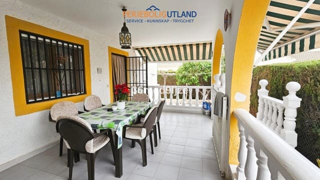 3 slaapkamer Villa te koop in Centro, Los Alcázares met zwembad garage - € 477.000 (Ref: 10033167)
