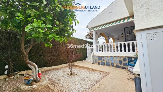 3 slaapkamer Villa te koop in Centro, Los Alcázares met zwembad garage - € 477.000 (Ref: 10033167)