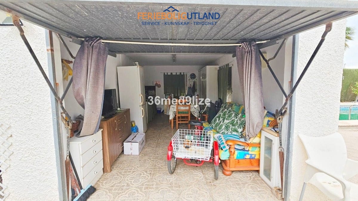3 slaapkamer Villa te koop in Los Alcazares met zwembad garage - € 477.000 (Ref: 10033167)