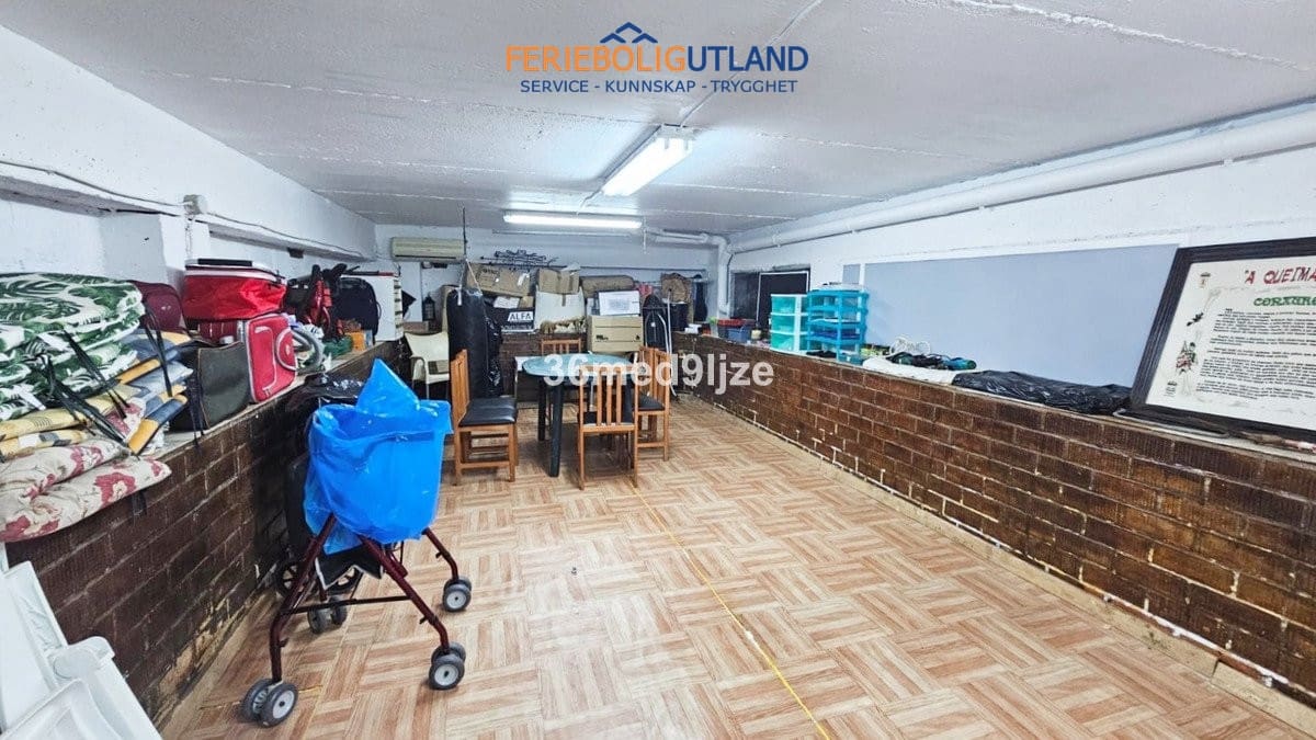 3 slaapkamer Villa te koop in Los Alcazares met zwembad garage - € 477.000 (Ref: 10033167)