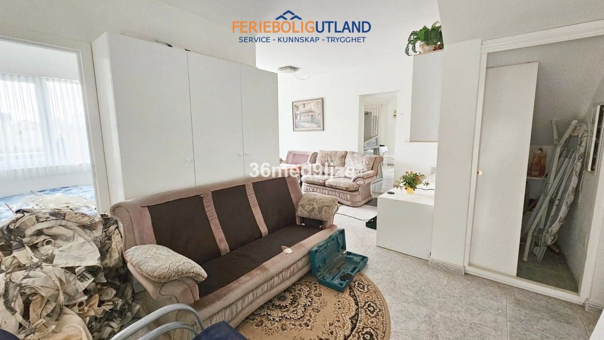 8 sovrum Villa till salu i Los Narejos med pool garage - 399 000 € (Ref: 10033168)