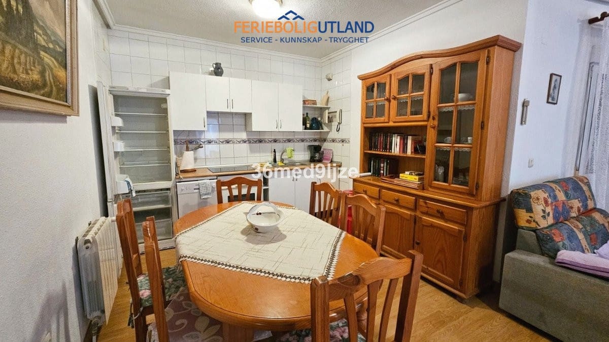 8 sovrum Villa till salu i Los Narejos med pool garage - 399 000 € (Ref: 10033168)