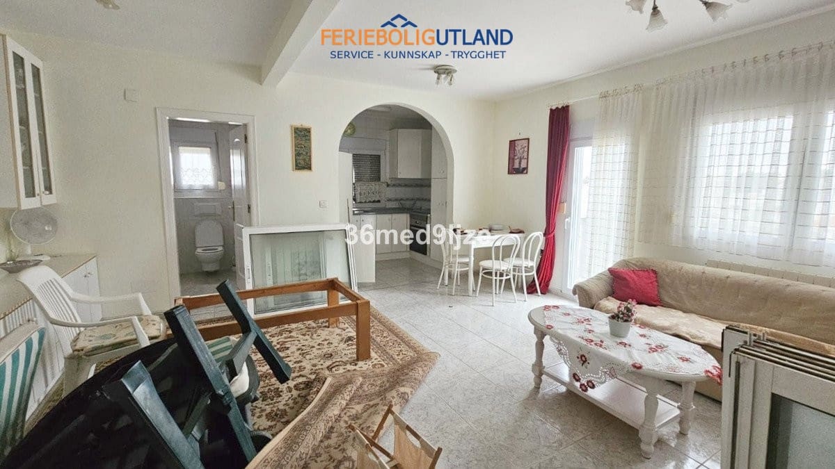 8 sovrum Villa till salu i Los Narejos med pool garage - 399 000 € (Ref: 10033168)