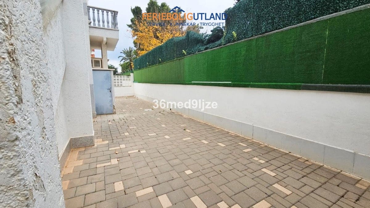 8 sovrum Villa till salu i Los Narejos med pool garage - 399 000 € (Ref: 10033168)