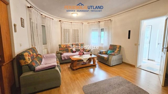 8 sovrum Villa till salu i Los Narejos, Los Alcázares med pool garage - 399 000 € (Ref: 10033168)