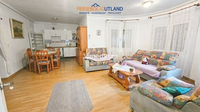 8 sovrum Villa till salu i Los Narejos, Los Alcázares med pool garage - 399 000 € (Ref: 10033168)