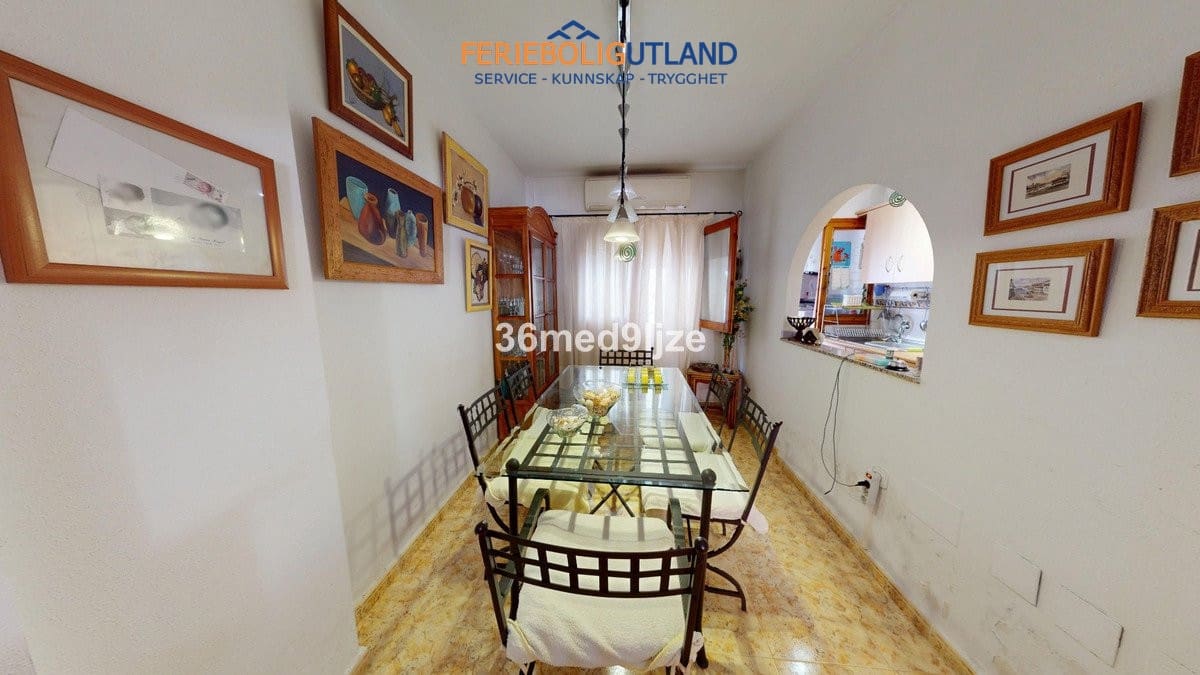 3 sypialnia Dom na sprzedaż w Los Alcazares z garażem - 215 000 € (Ref: 10033170)