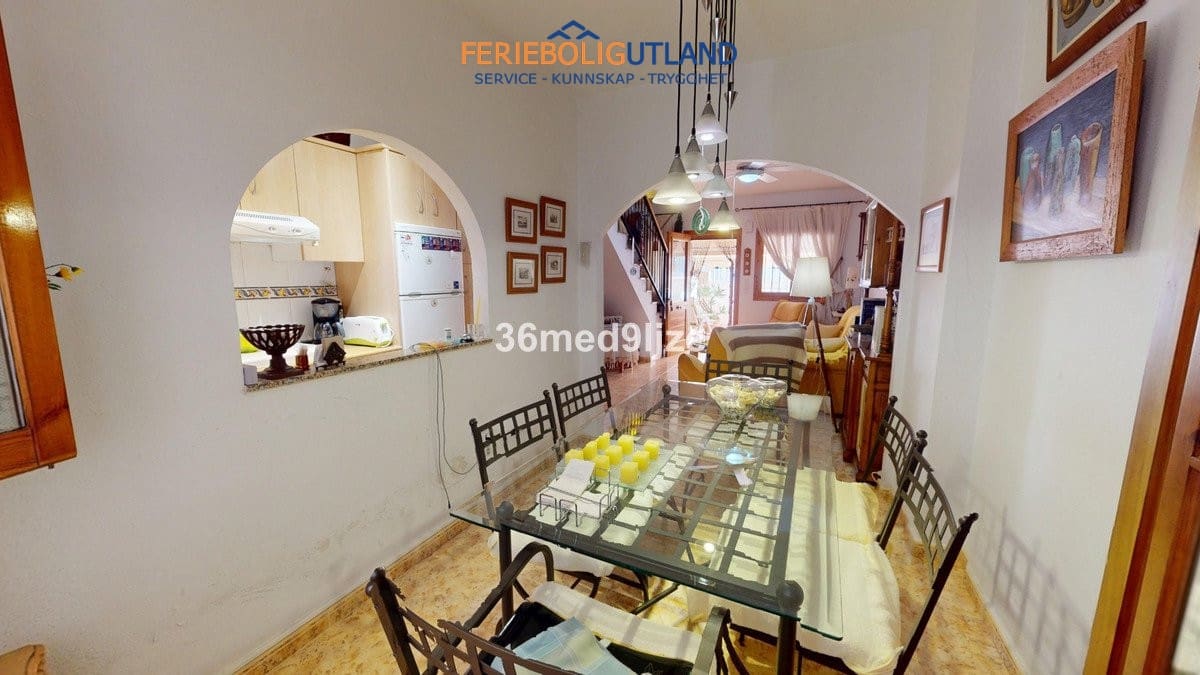 3 sypialnia Dom na sprzedaż w Los Alcazares z garażem - 215 000 € (Ref: 10033170)
