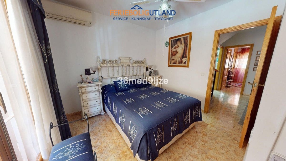 3 sypialnia Dom na sprzedaż w Los Alcazares z garażem - 215 000 € (Ref: 10033170)