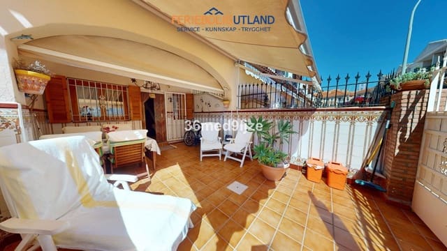 3 quarto Casa em Banda para venda em Centro, Los Alcázares com garagem - 215 000 € (Ref: 10033170)