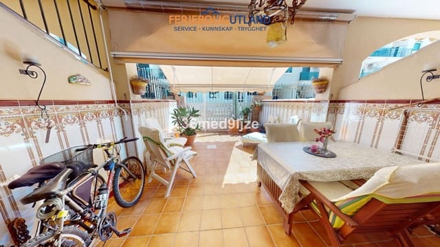 3 quarto Casa em Banda para venda em Centro, Los Alcázares com garagem - 215 000 € (Ref: 10033170)