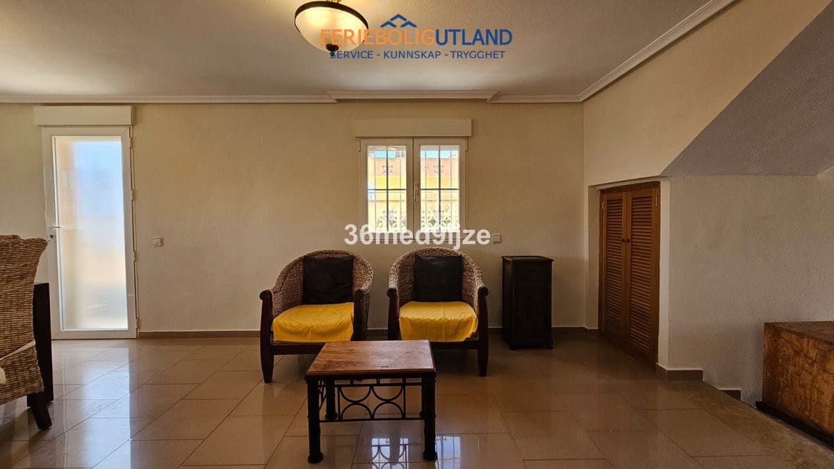 6 Zimmer Villa zu verkaufen in Los Narejos mit Pool Garage - 599.000 € (Ref: 10033171)