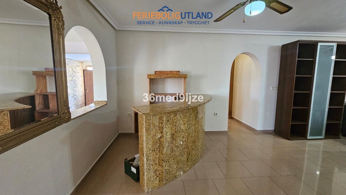 6 Zimmer Villa zu verkaufen in Los Narejos mit Pool Garage - 599.000 € (Ref: 10033171)