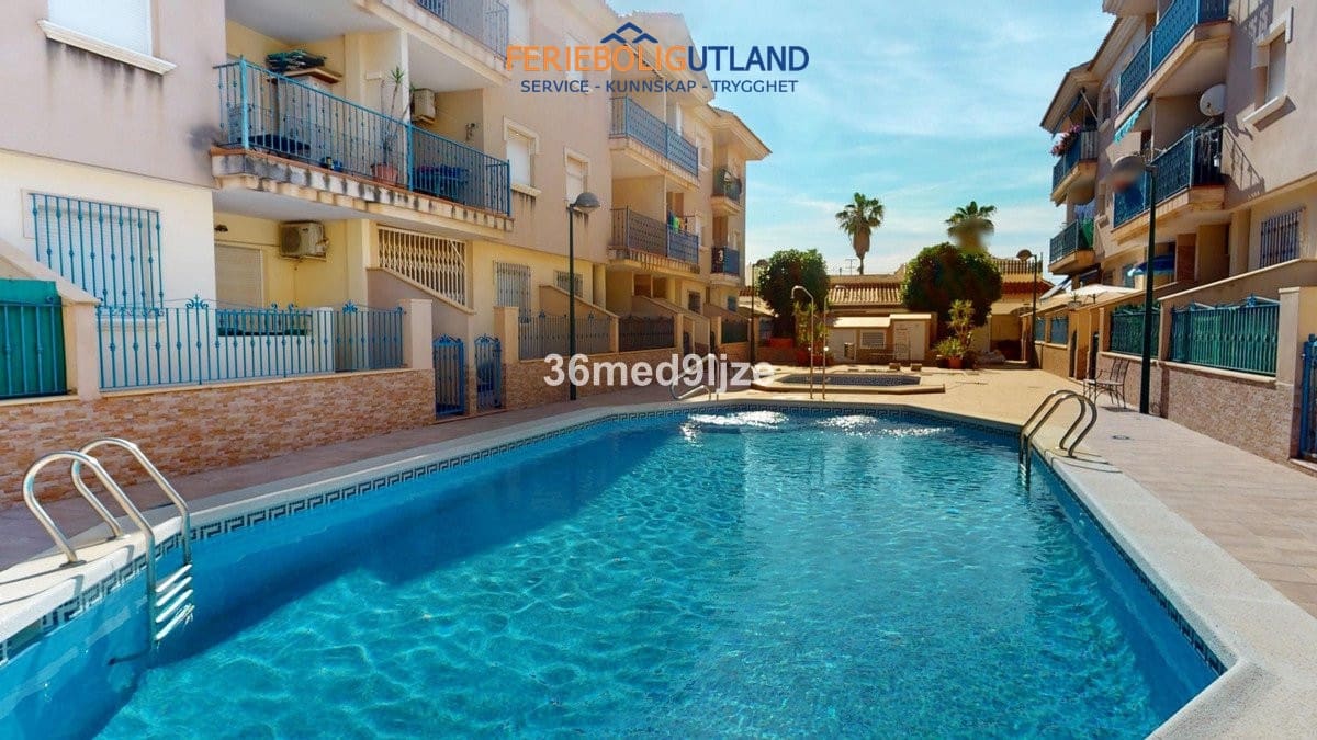 2 quarto Apartamento para venda em Los Alcazares com piscina garagem - 135 000 € (Ref: 10033172)