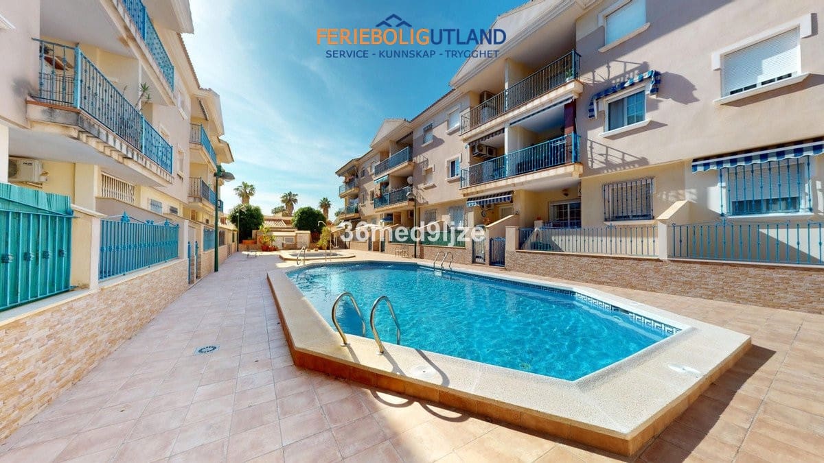 2 quarto Apartamento para venda em Los Alcazares com piscina garagem - 135 000 € (Ref: 10033172)