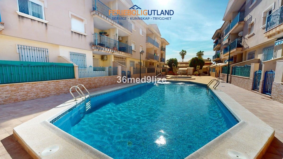 2 quarto Apartamento para venda em Los Alcazares com piscina garagem - 135 000 € (Ref: 10033172)