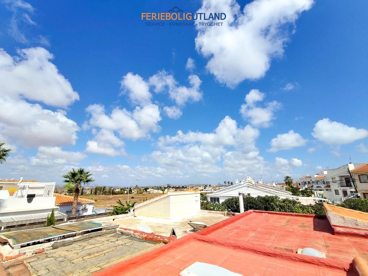 1 bedroom Townhouse for sale in Torrevieja - € 118,000 (Ref: 10034232)