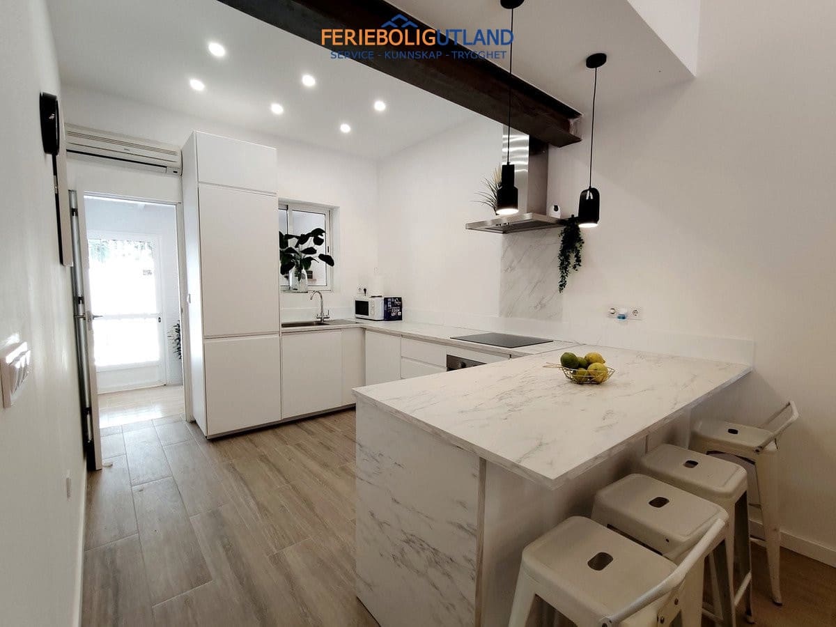 3 chambre Maison de Ville à vendre à Playa Flamenca avec garage - 204 000 € (Ref: 10034233)