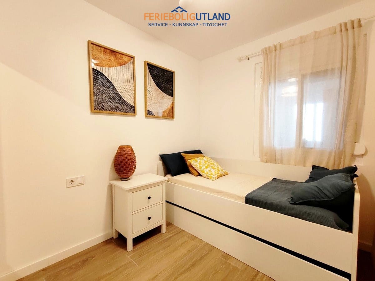 3 chambre Maison de Ville à vendre à Playa Flamenca avec garage - 204 000 € (Ref: 10034233)