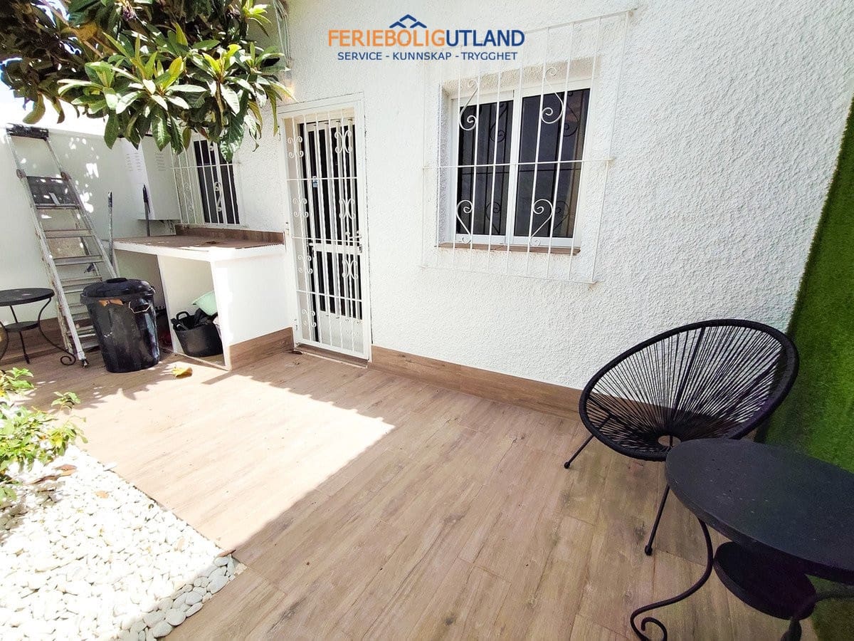 3 chambre Maison de Ville à vendre à Playa Flamenca avec garage - 204 000 € (Ref: 10034233)