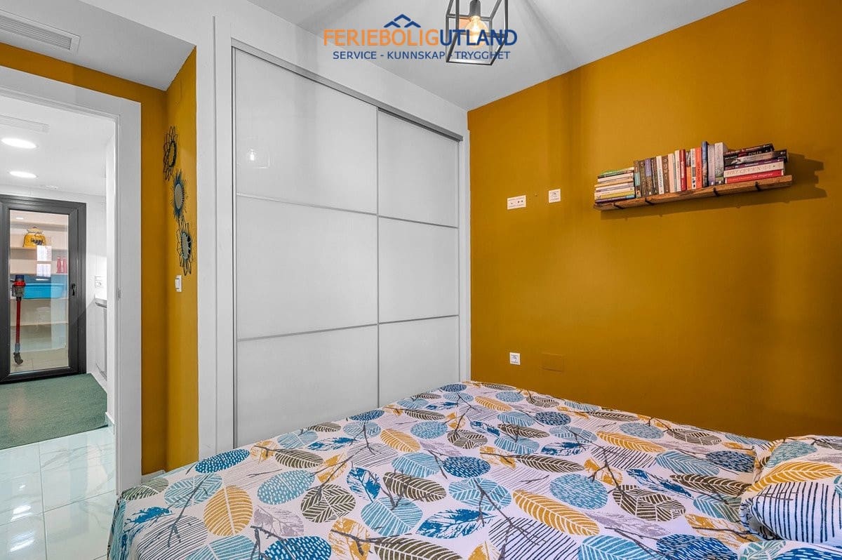 3 bedroom Apartment for sale in Guardamar del Segura with pool garage - € 379,000 (Ref: 10034322)