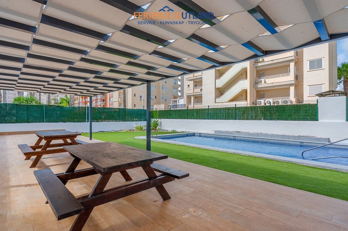 3 bedroom Apartment for sale in Guardamar del Segura with pool garage - € 379,000 (Ref: 10034322)