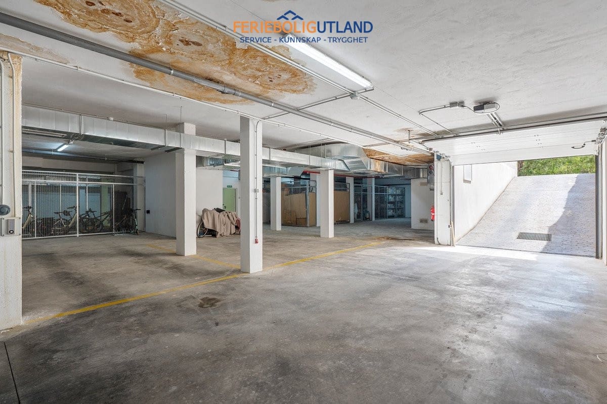 3 bedroom Apartment for sale in Guardamar del Segura with pool garage - € 379,000 (Ref: 10034322)
