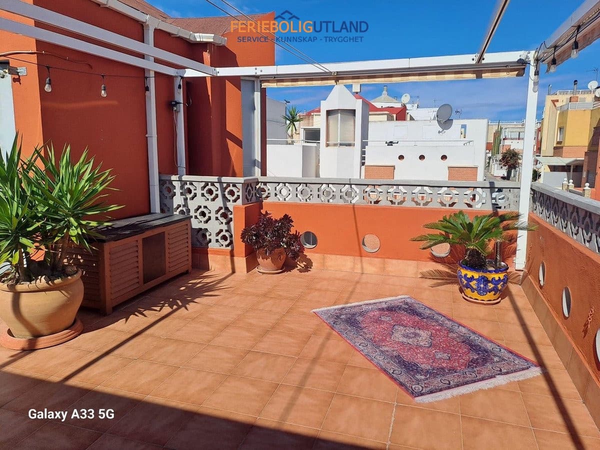 2 sovrum Hus till salu i Los Altos med pool garage - 177 450 € (Ref: 10034399)