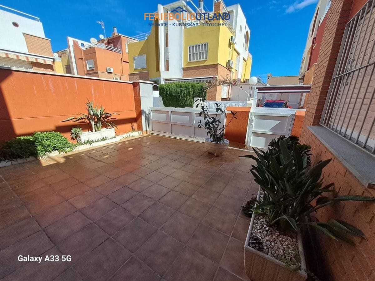 2 sovrum Hus till salu i Los Altos med pool garage - 177 450 € (Ref: 10034399)