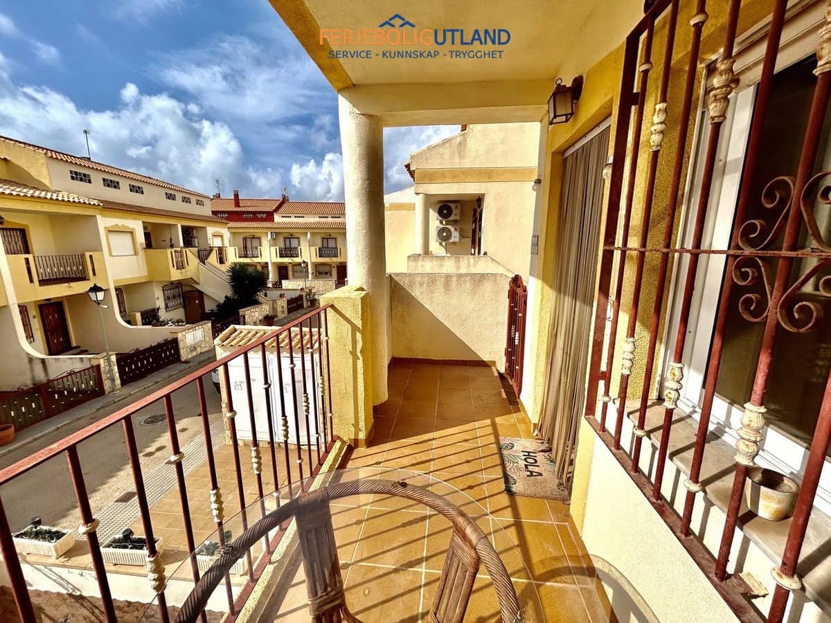 3 sovrum Lägenhet till salu i La Zenia med pool garage - 195 000 € (Ref: 10034400)