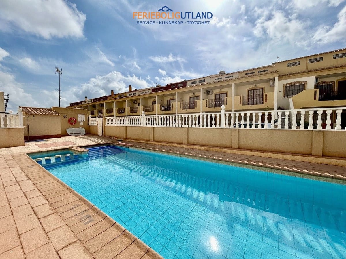 3 sovrum Lägenhet till salu i La Zenia med pool garage - 195 000 € (Ref: 10034400)