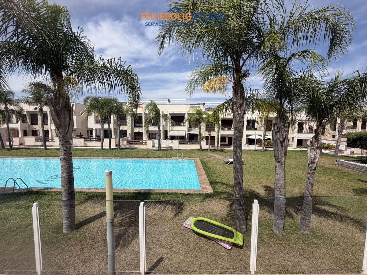 2 bedroom Apartment for sale in Los Balcones with pool garage - € 299,900 (Ref: 10034508)