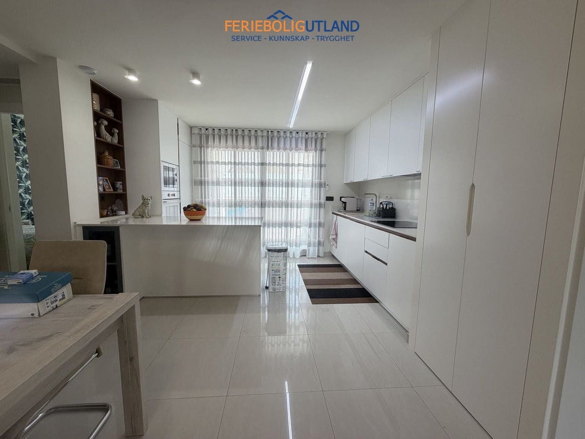 2 bedroom Apartment for sale in Los Balcones with pool garage - € 299,900 (Ref: 10034508)