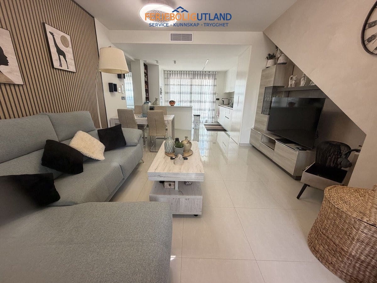2 bedroom Apartment for sale in Los Balcones with pool garage - € 299,900 (Ref: 10034508)
