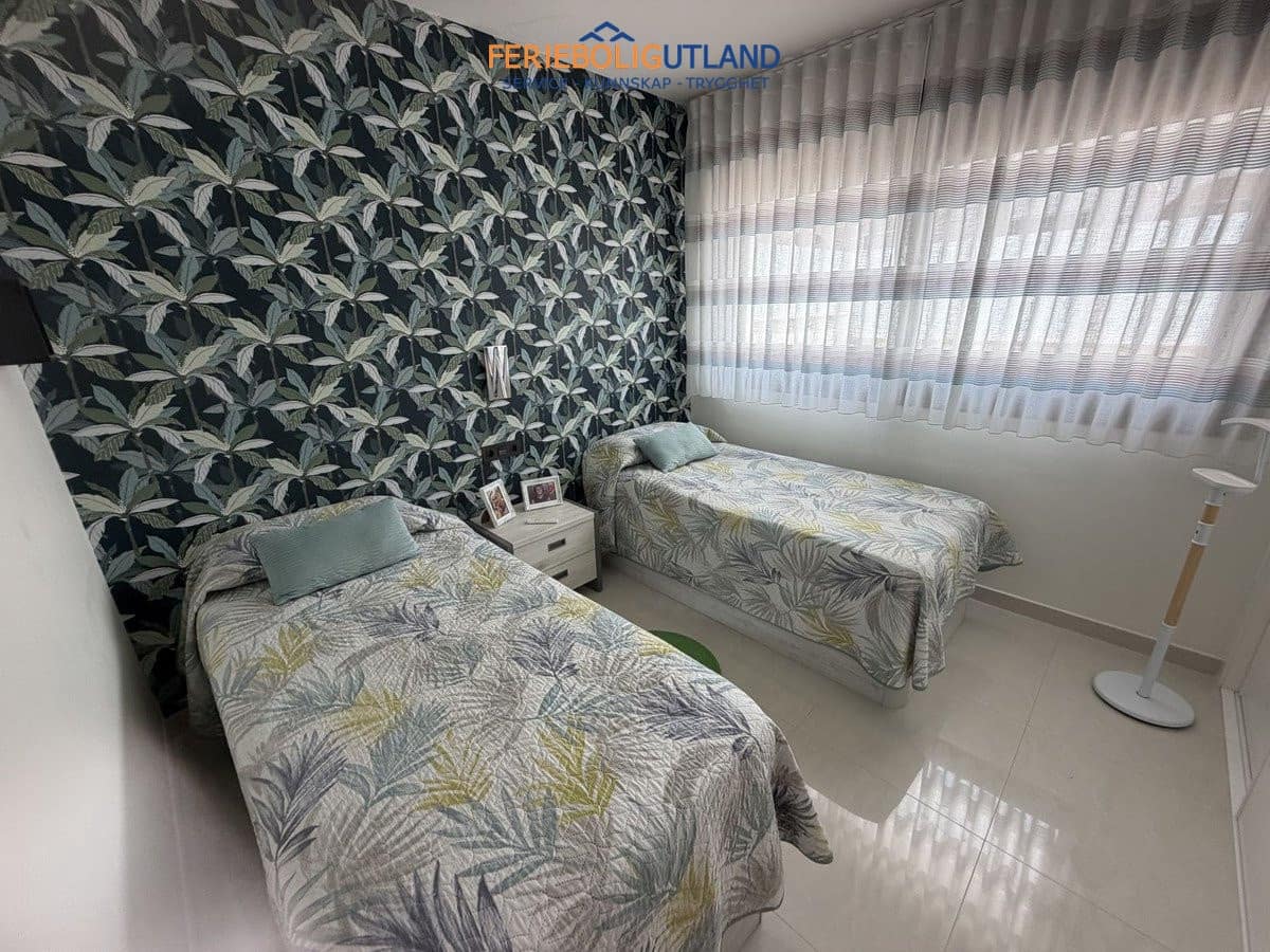 2 bedroom Apartment for sale in Los Balcones with pool garage - € 299,900 (Ref: 10034508)