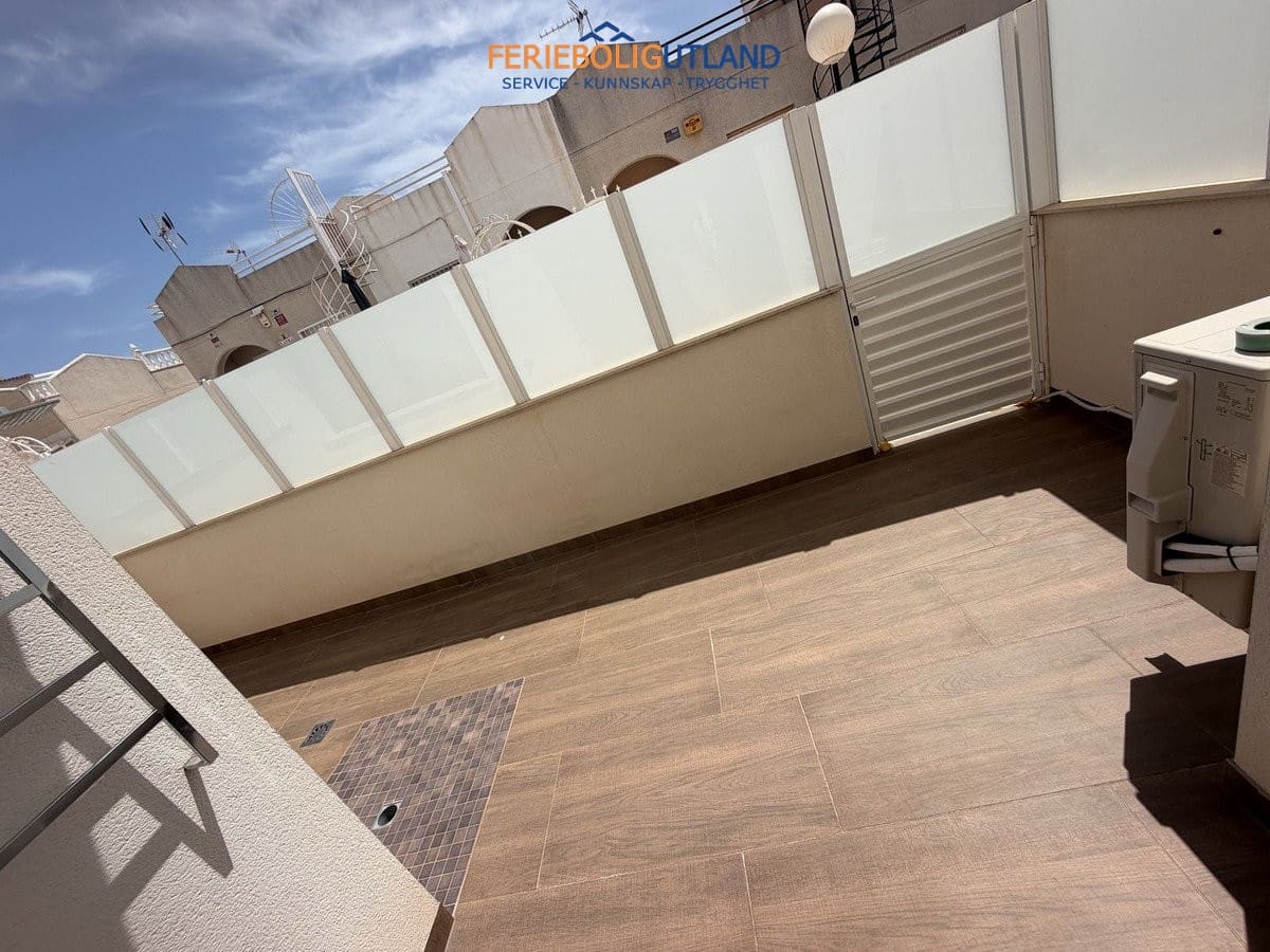 2 bedroom Apartment for sale in Los Balcones with pool garage - € 299,900 (Ref: 10034508)