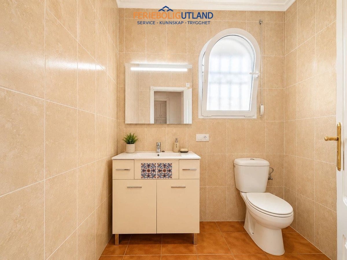 4 makuuhuone Huvila myytävänä paikassa Los Alcazares mukana uima-altaan - 450 000 € (Ref: 10034509)