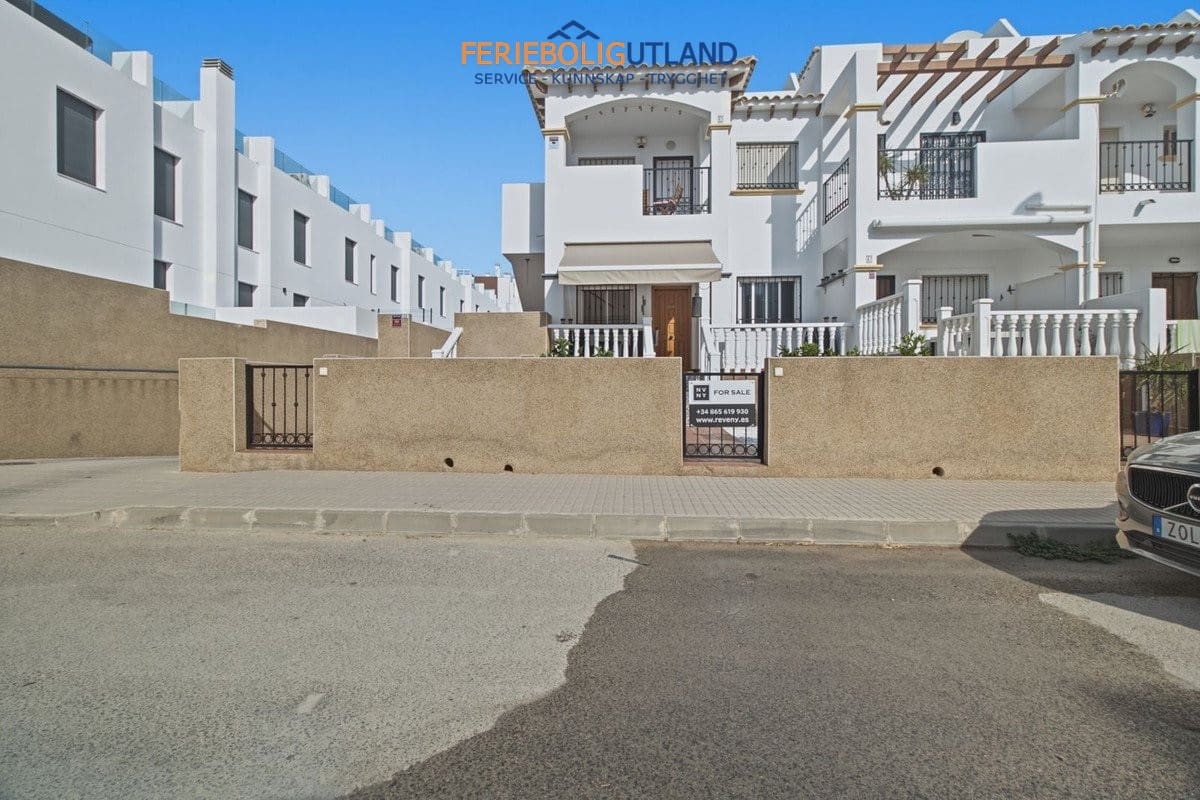 2 chambre Appartement à vendre à Orihuela Costa avec piscine garage - 198 000 € (Ref: 10034510)