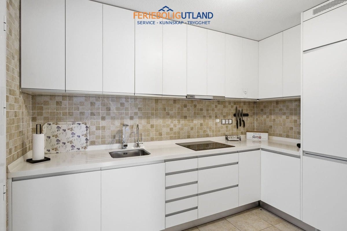 2 quarto Apartamento para venda em Torrevieja com piscina garagem - 195 000 € (Ref: 10034511)