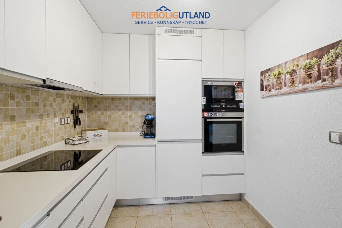 2 quarto Apartamento para venda em Torrevieja com piscina garagem - 195 000 € (Ref: 10034511)