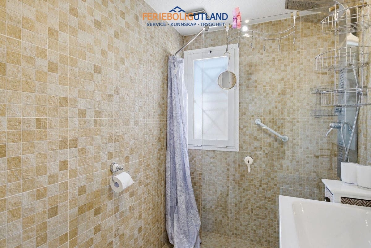 2 quarto Apartamento para venda em Torrevieja com piscina garagem - 195 000 € (Ref: 10034511)