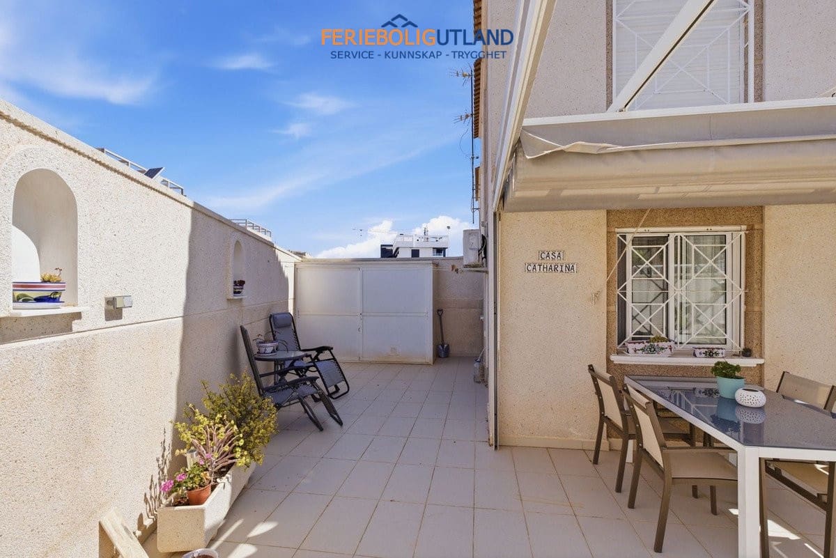 2 quarto Apartamento para venda em Torrevieja com piscina garagem - 195 000 € (Ref: 10034511)