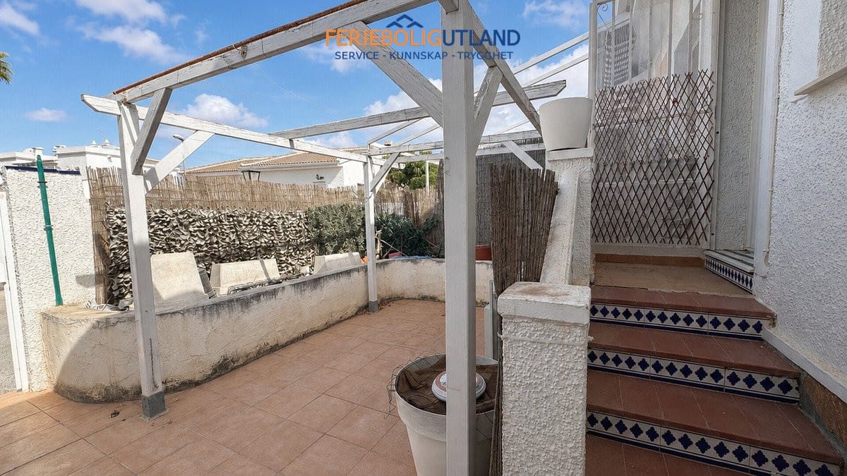 2 quarto Bungalow para venda em Ciudad Quesada com garagem - 159 900 € (Ref: 10034513)