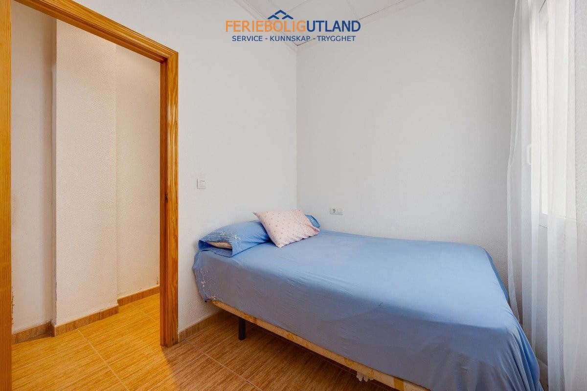 3 soveværelse Lejlighed til salg i Torrevieja - € 154.969 (Ref: 10034514)